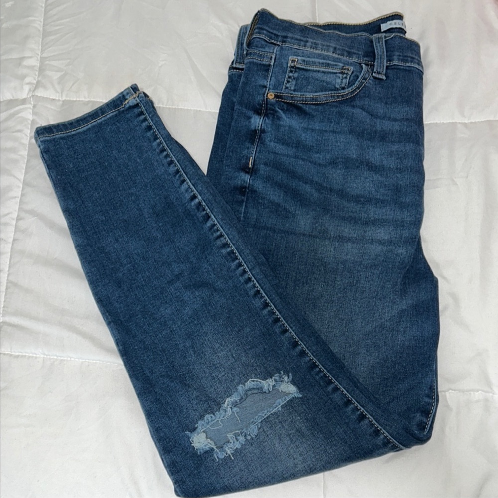Celebrity Pink Blue Skinny Jeans with Distressed Detail